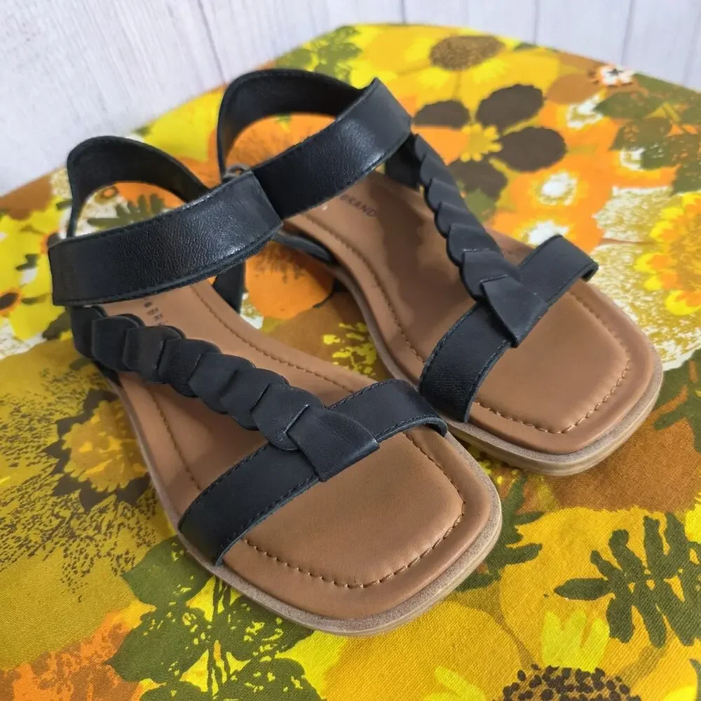 Lucky Brand Natany Black Leather Flat Sandals Braided T Strap Ankle - Size 6